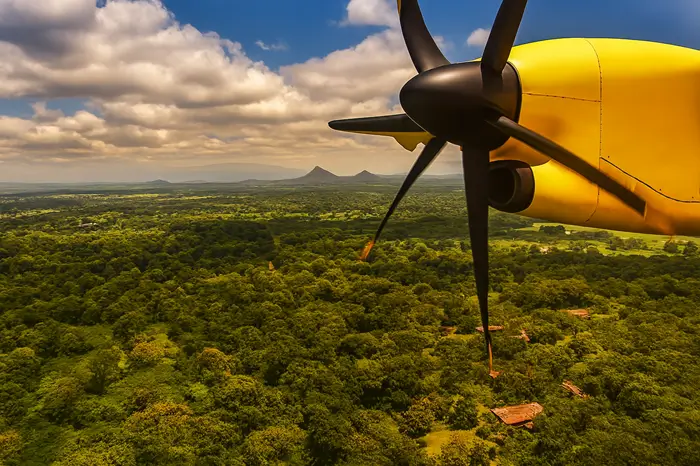 Flight-to-Zanzibar-1