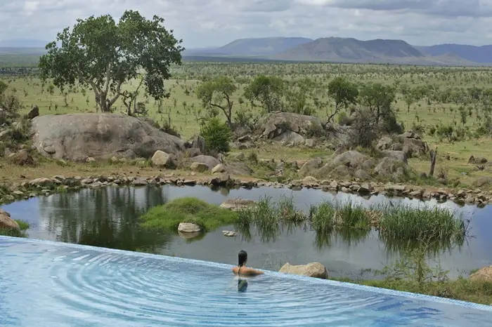 Four-Seasons-Safari-Lodge-Serengeti-2