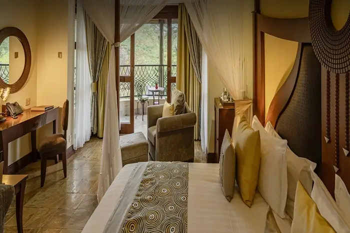 Enashipai-Resort-Spa-1